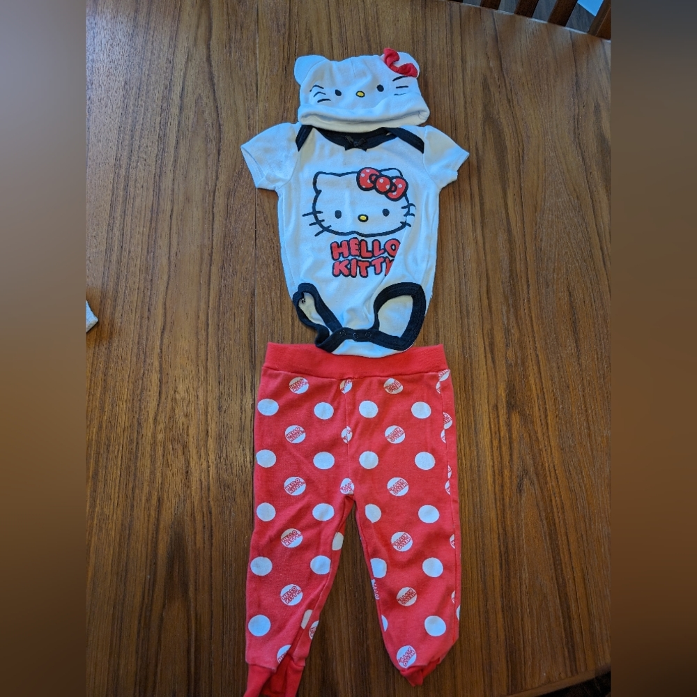 Hello kitty clothing set 18m